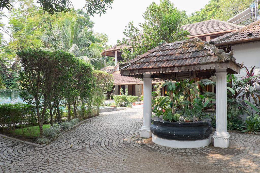 Secret Garden, A Boutique hotel Kochi Extérieur photo
